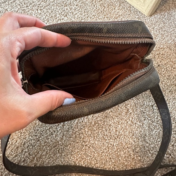 Vintage Louis Vuitton Amazone Cross Body Bag - Picture 6 of 10